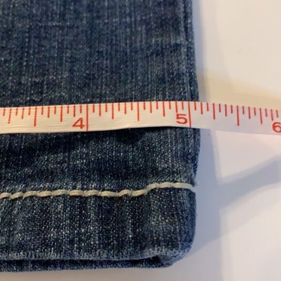 WALLFLOWER jeans size 7 two front buttons low rise crocheted embellished - Picture 14 of 14